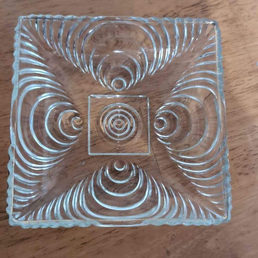 Mid Century Modern Candy Dish with Optic Circles -- Clear Glass Dishes